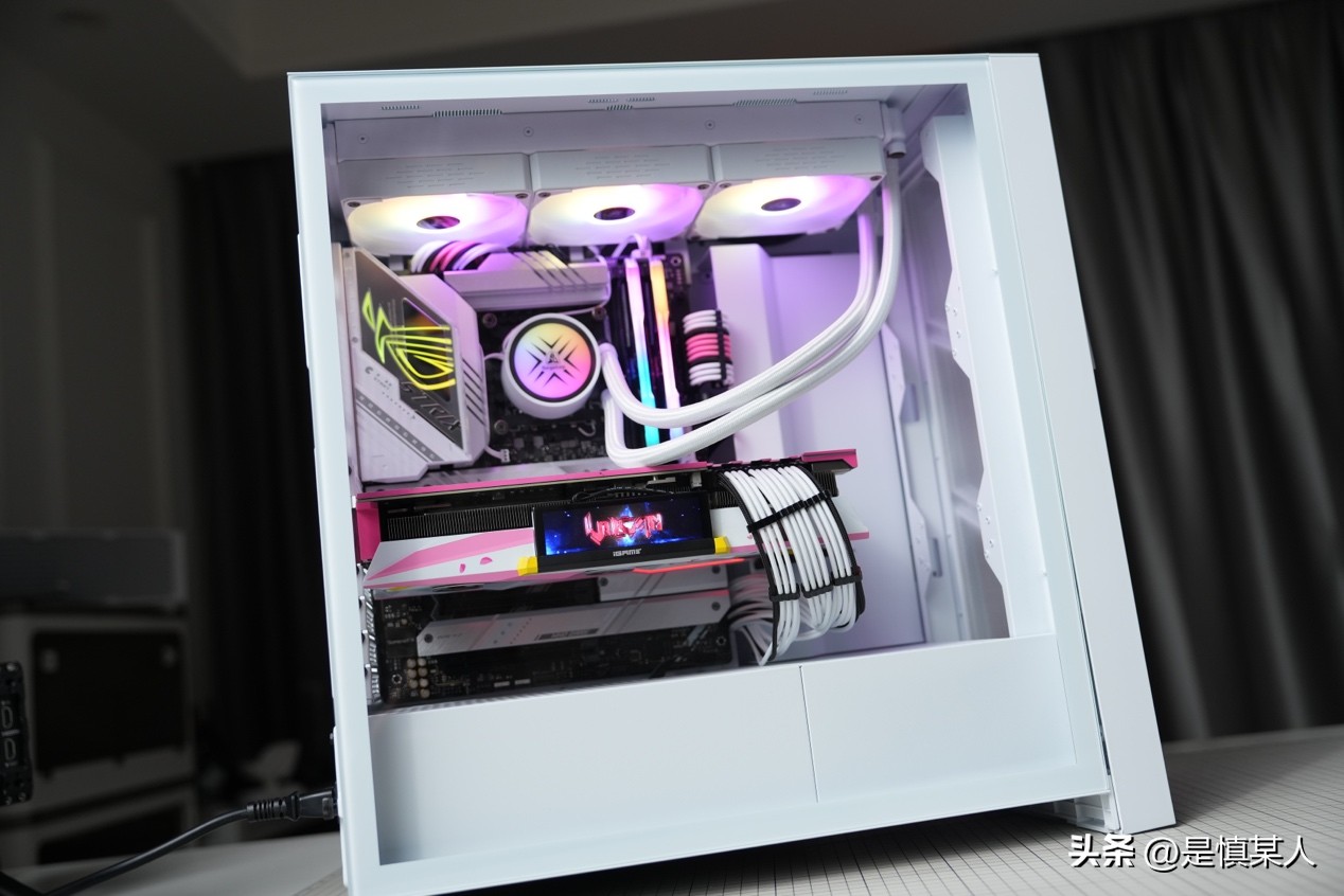 鑫谷昆仑御风机箱评测,鑫谷冰霜360argb冰山版水冷
