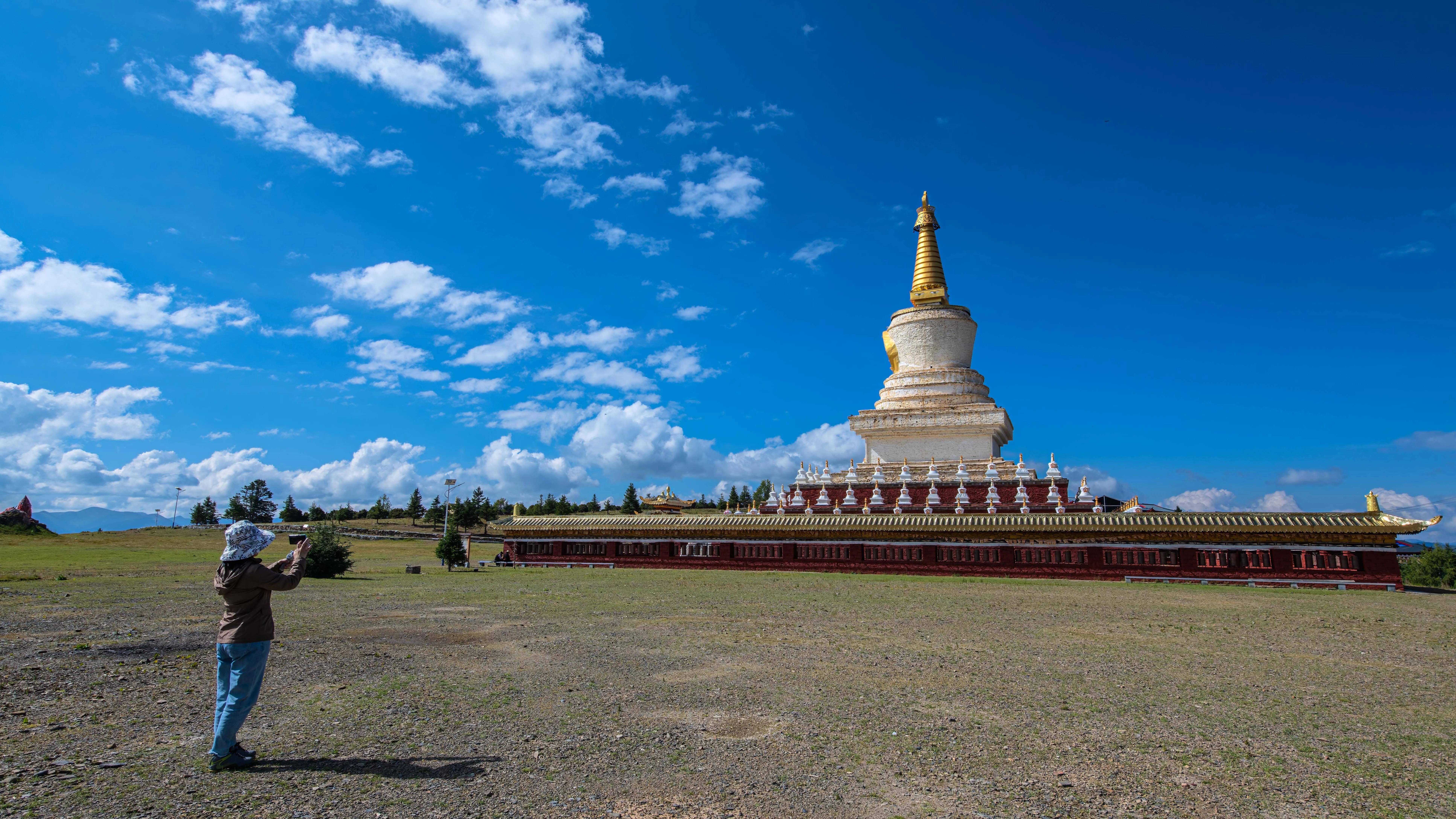 甘孜州最美风景在路上,金秋的甘孜州