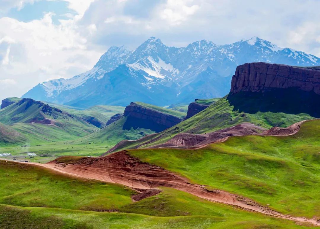 仅0.01%的人来过！这8条又美又虐又小众的极限风光，值得一去！