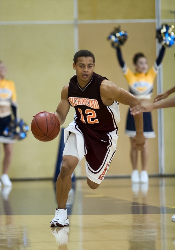 卡特教练体现的价值观,卡特教练为什么强调学习成绩