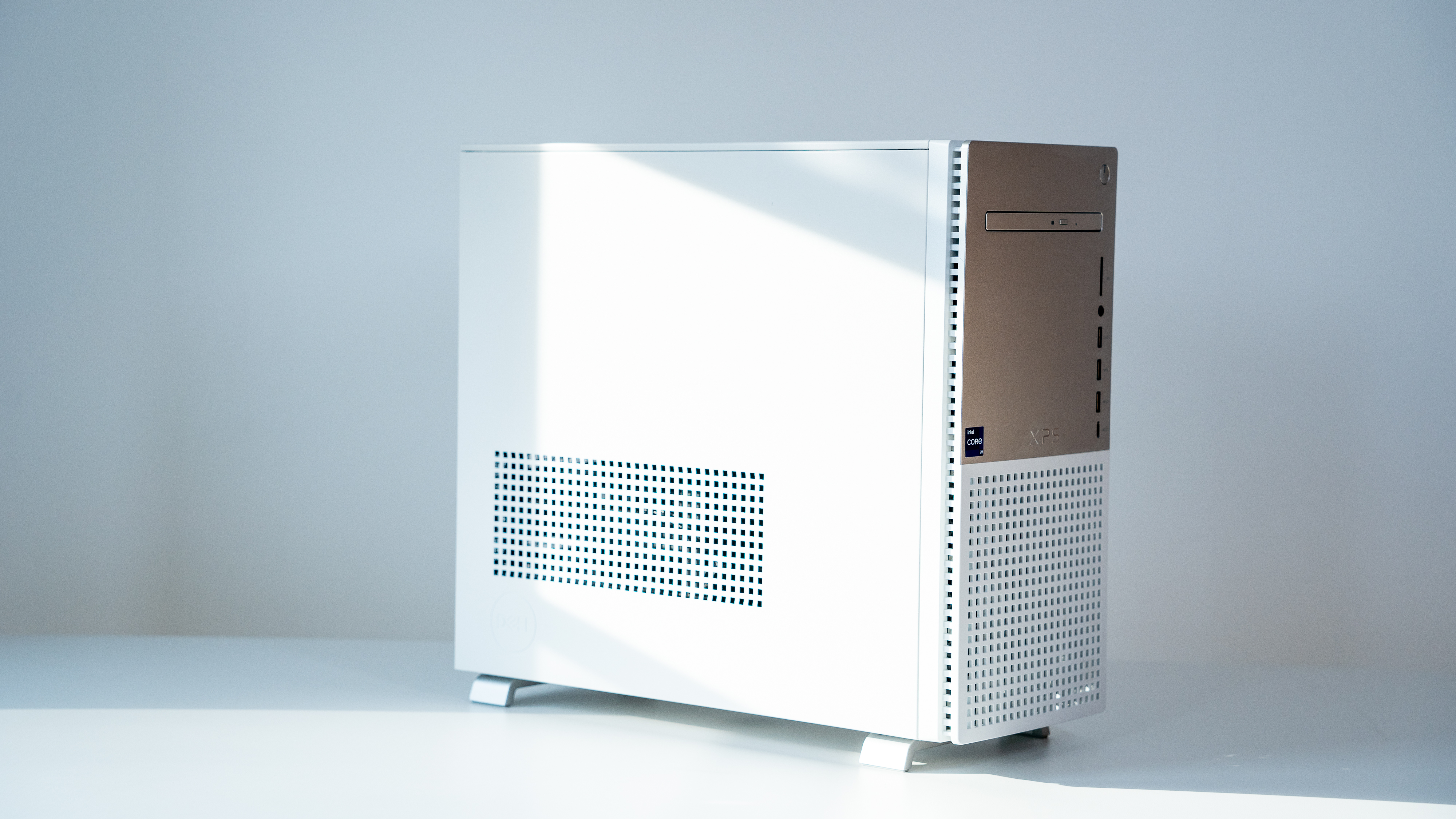 以后期设计师的角度看DELLXPS8950到底怎么样？