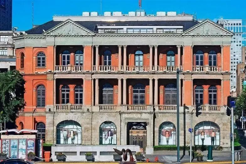 中国买办发家史:为啥中国经济越差,买办们反而越猖狂?