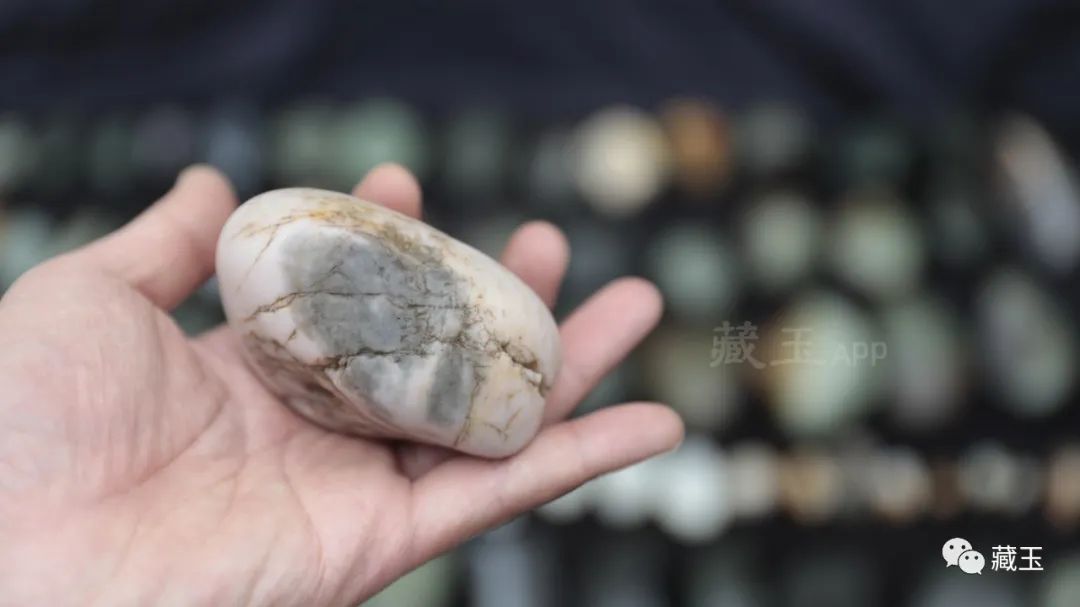 假桃花优点缺点,如何挑选桃花玉