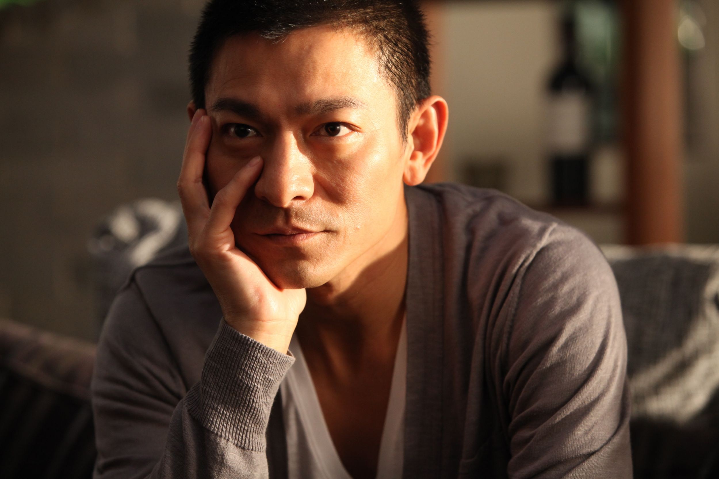 杨坤为什么在乐坛的地位高,杨坤为什么在乐坛的地位这么高