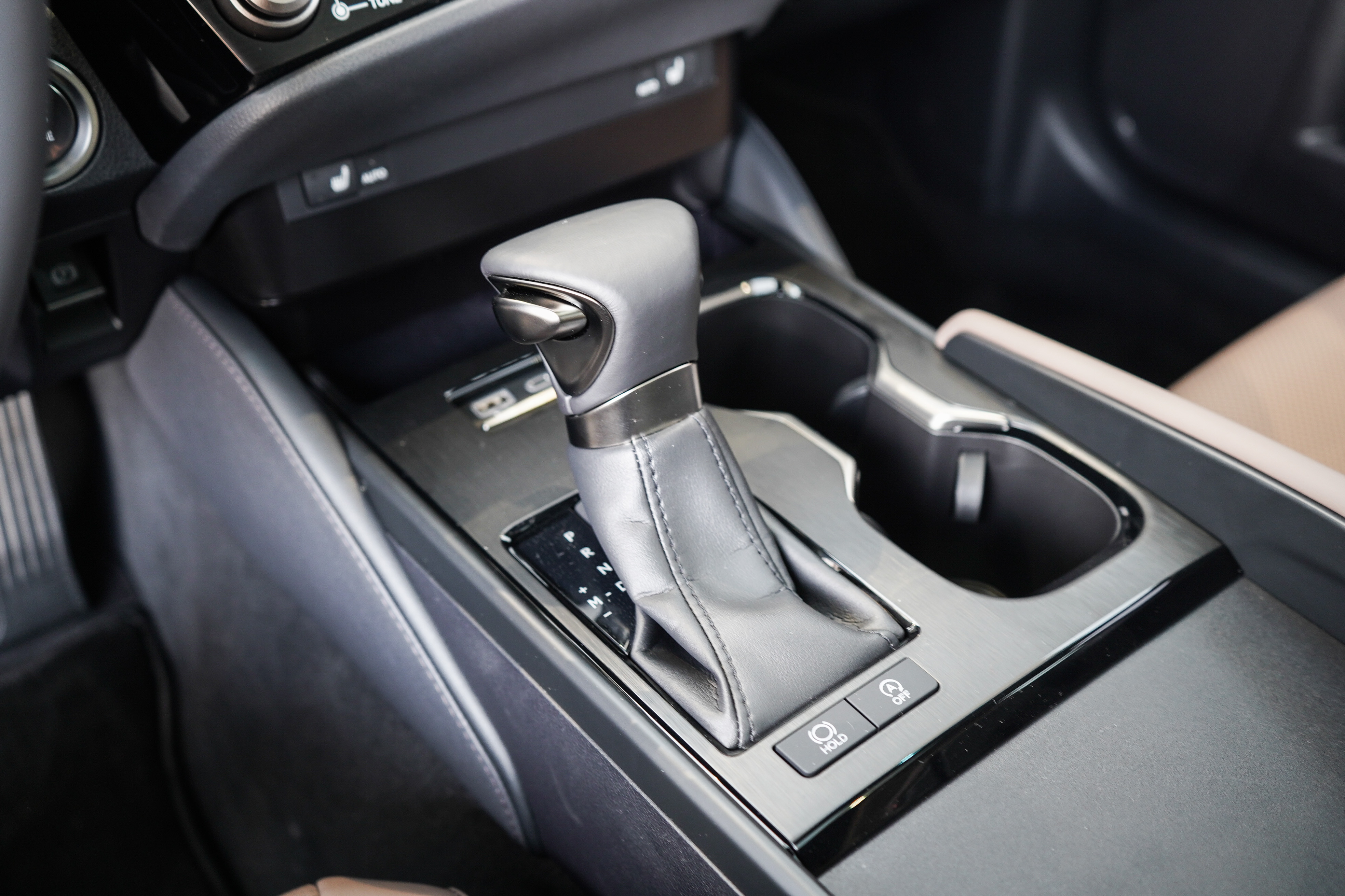 凯美瑞雷克萨斯售价,凯美瑞购买价格明细