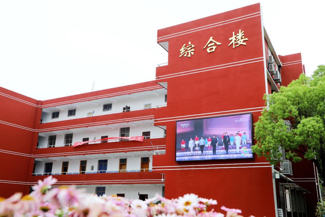 武汉市第一批示范高中有哪些学校,武汉第一批省示范高中有哪些