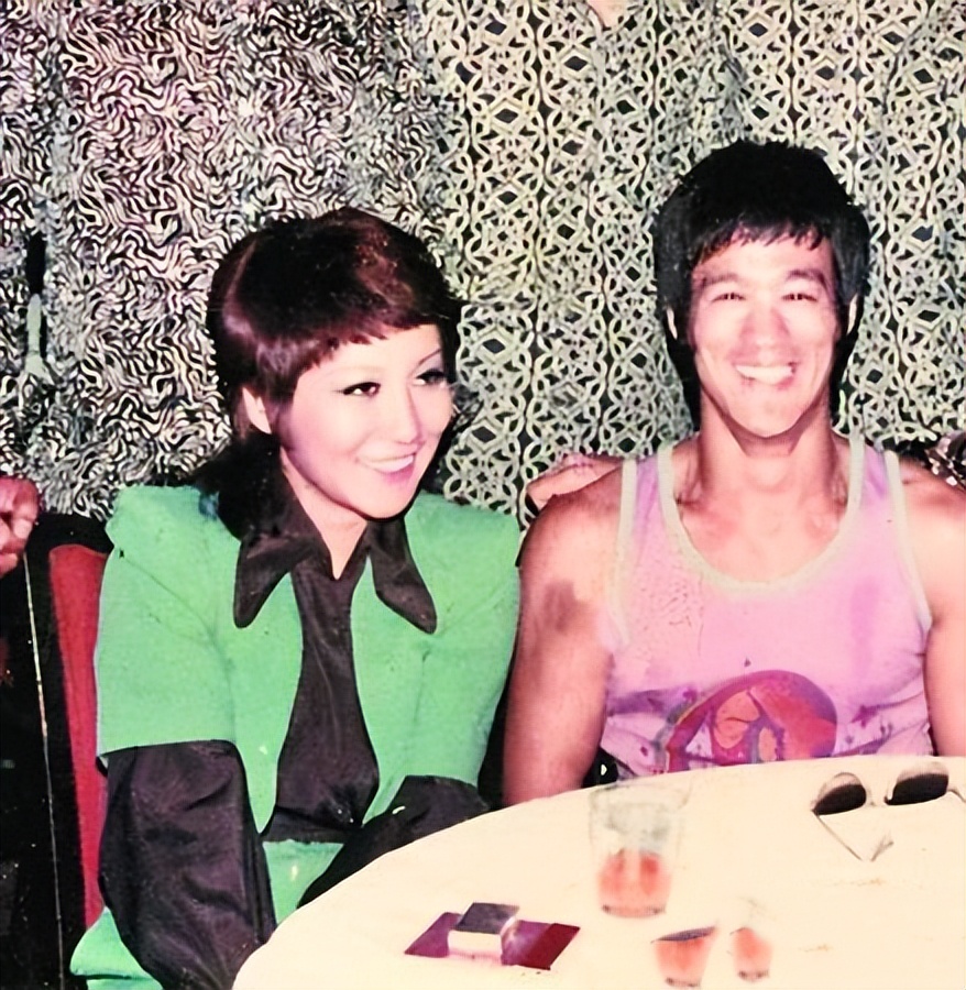 向华强和丁佩离婚42年,向华强和丁佩为什么结婚