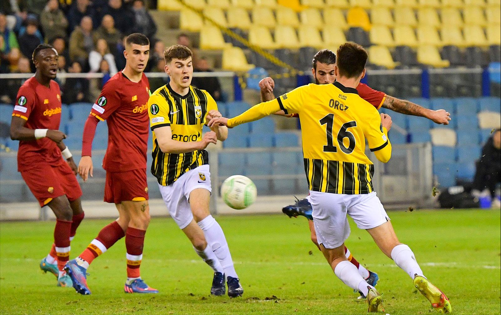 痛心！穆里尼奥对手出事了，俄罗斯老板将出售球队股份，罗马晋级