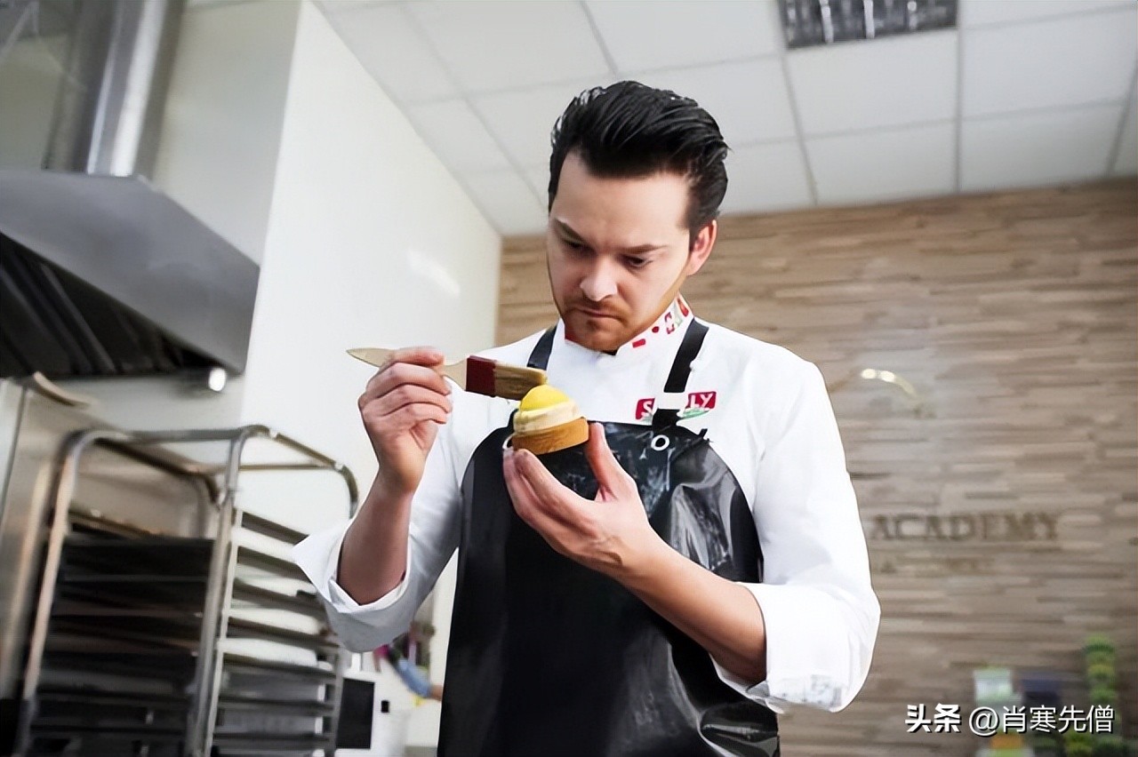 我，乌克兰人，在中国工作，认识重庆老婆，生俩混血孩子跟妻子姓