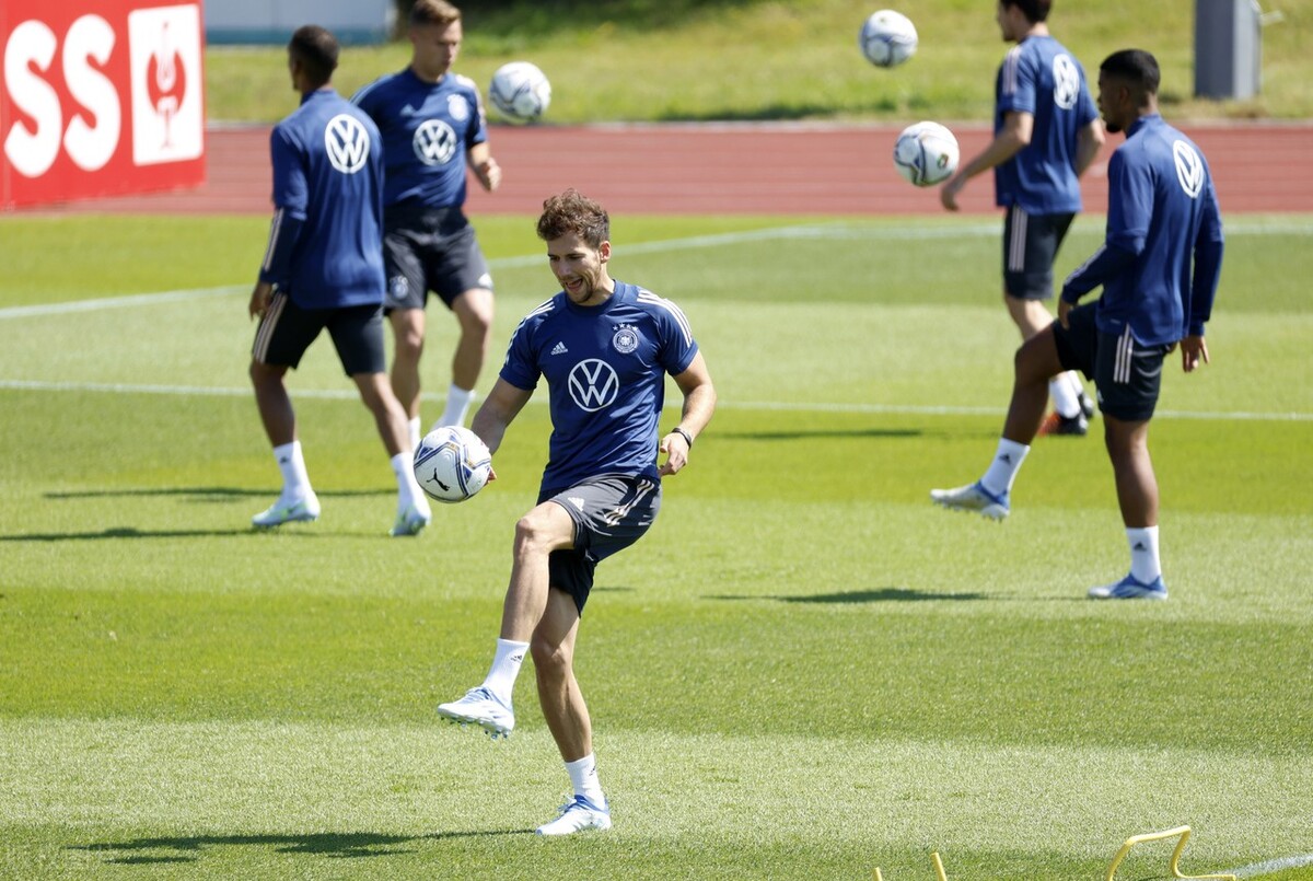 足球芬洛队今天比分结果,足球直播荷乙芬洛