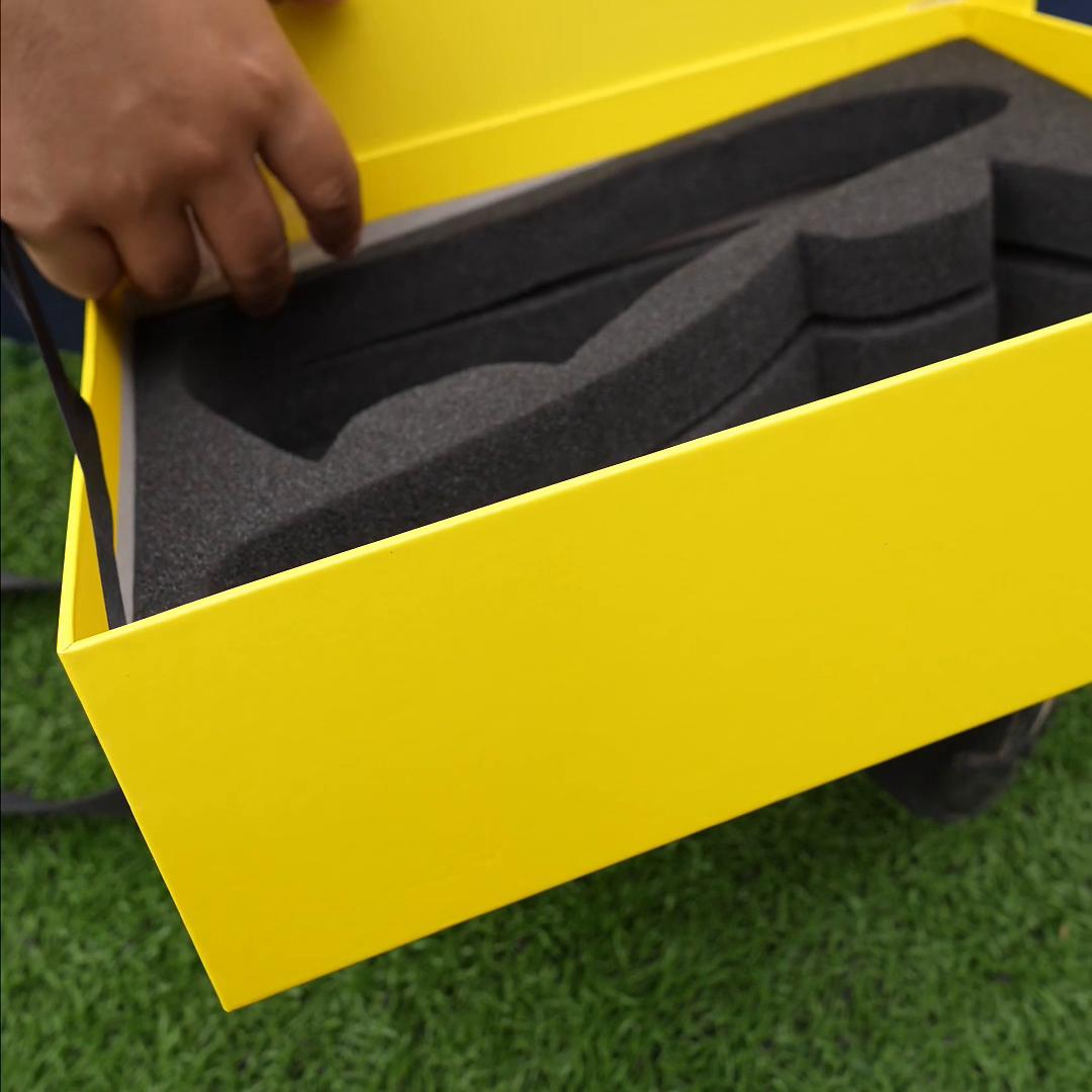 ID牌袋鼠皮定制足球鞋，静态开箱@定制足球鞋创始人-iD哥