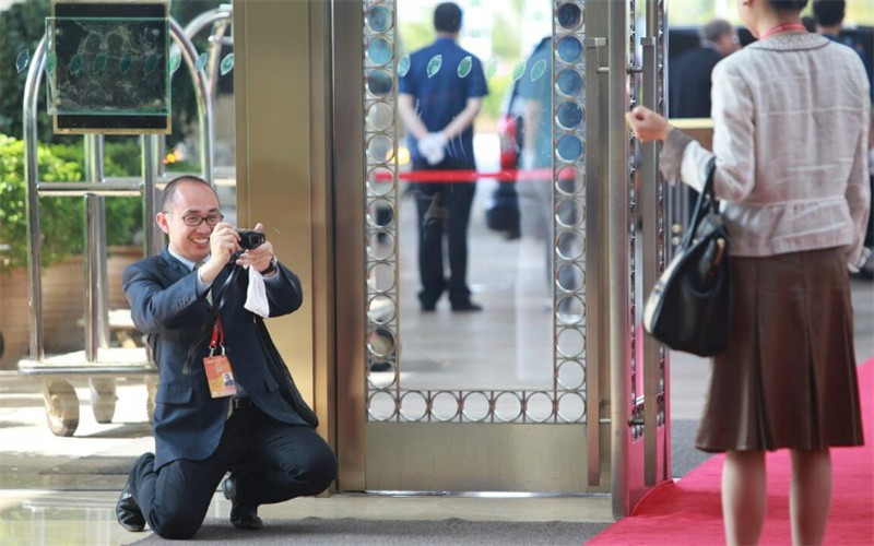 潘石屹：先富先跑路，我不带后富