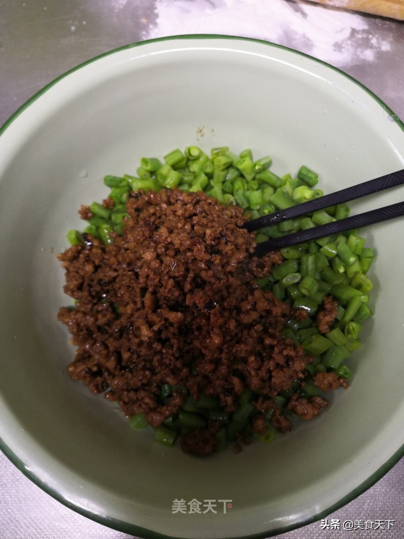 豇豆怎样做既可以当饭又可以当菜,家常豇豆的做法配什么更好吃