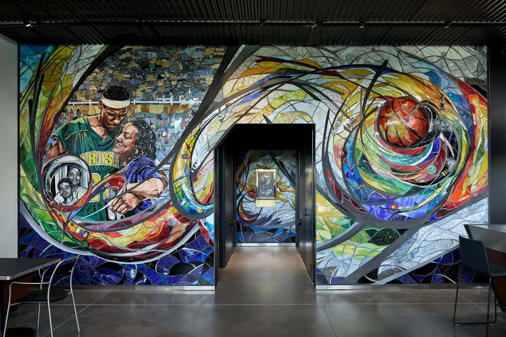 阿迪达斯adidas完美运动之选,adidas阿迪达斯陈列