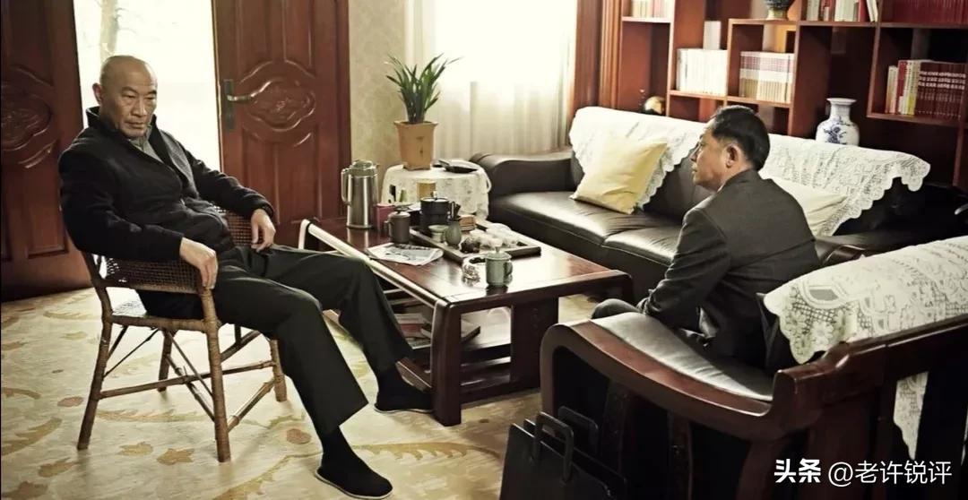 好家伙！《风雨送春归》到了大结局，赵达声身上的漏洞才暴露出来