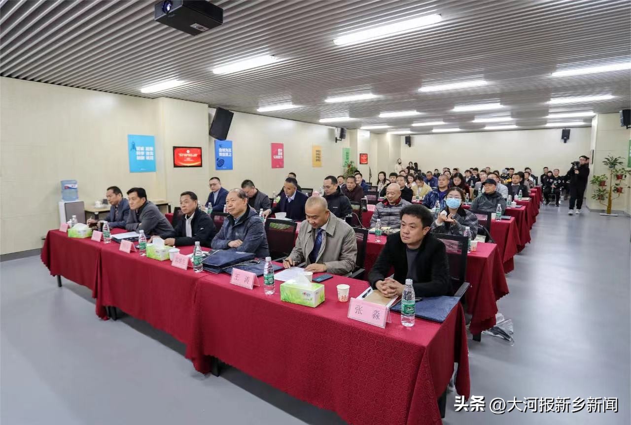 点燃乡村梦,点燃足球梦