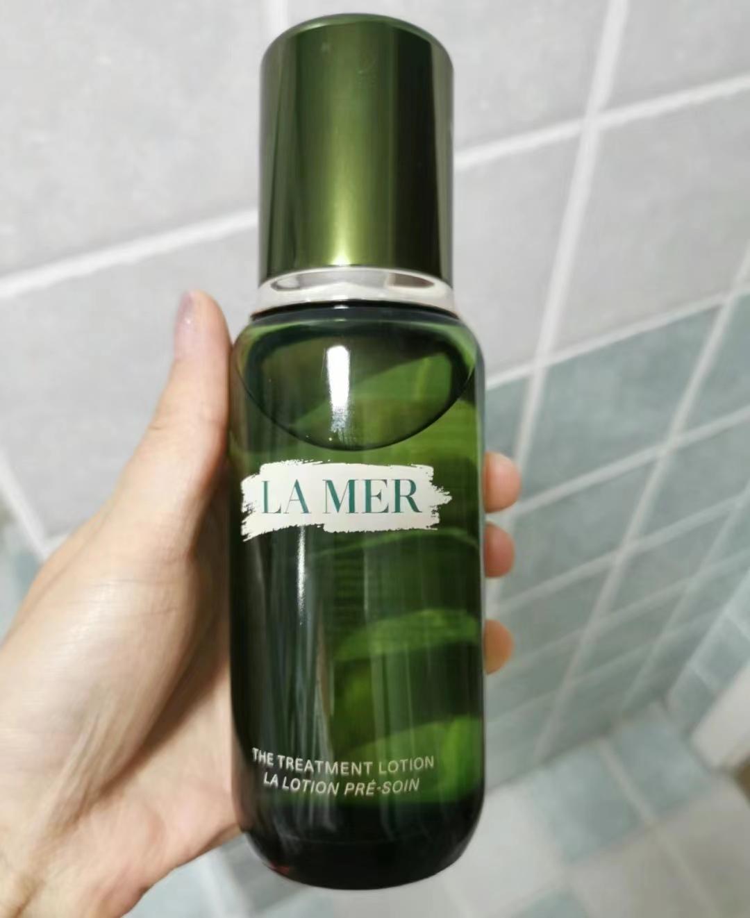 赫莲娜海蓝之谜和cpb哪个适合油皮,海蓝之谜赫莲娜真的有那么好用吗