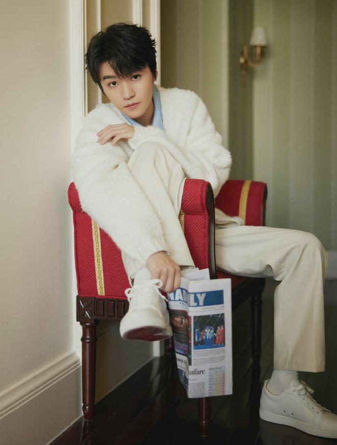 男士白色穿搭指南,谁不想拥有个“白马王子”男朋友?