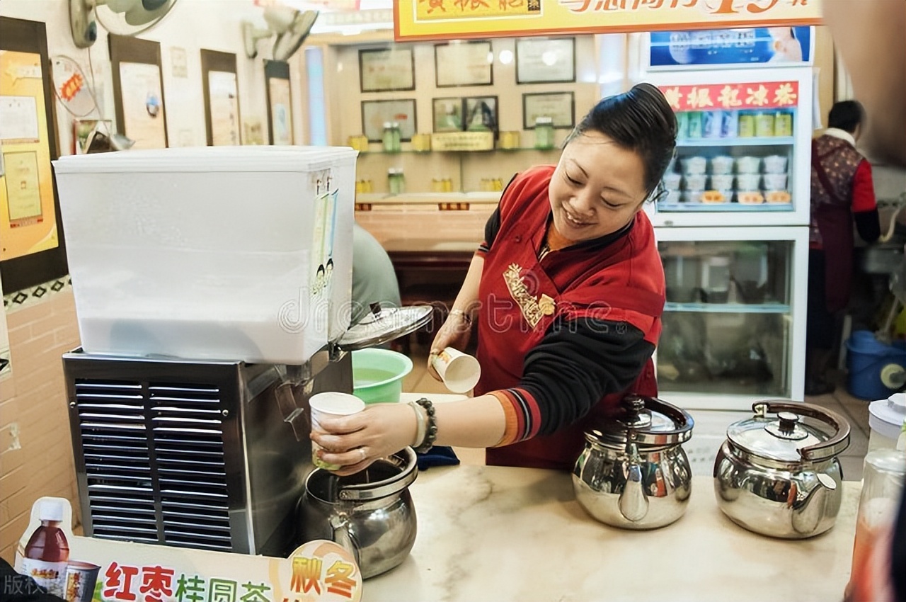 饮料店利润大概多少,饮料果汁的利润
