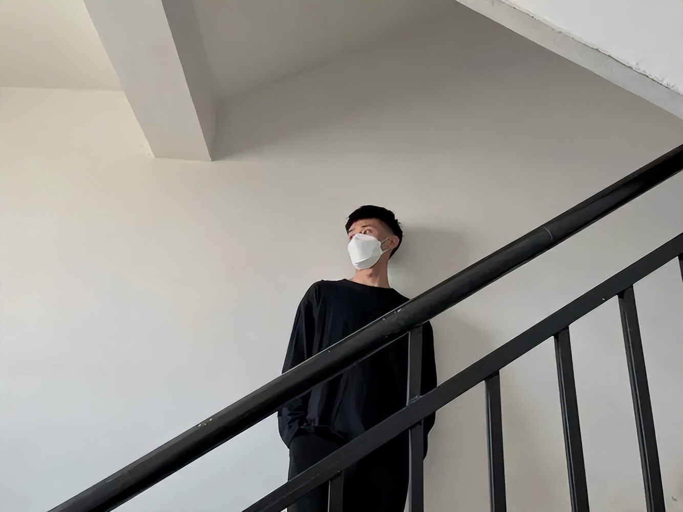 楼上邻居噪音太大怎样处理,楼上群租房扰民如何赶走他们