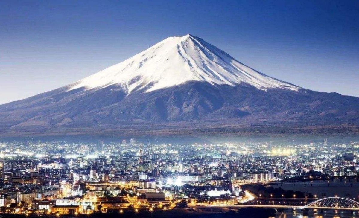 日本富士山火山喷发会有多大威力,日本富士山火山喷发影响范围