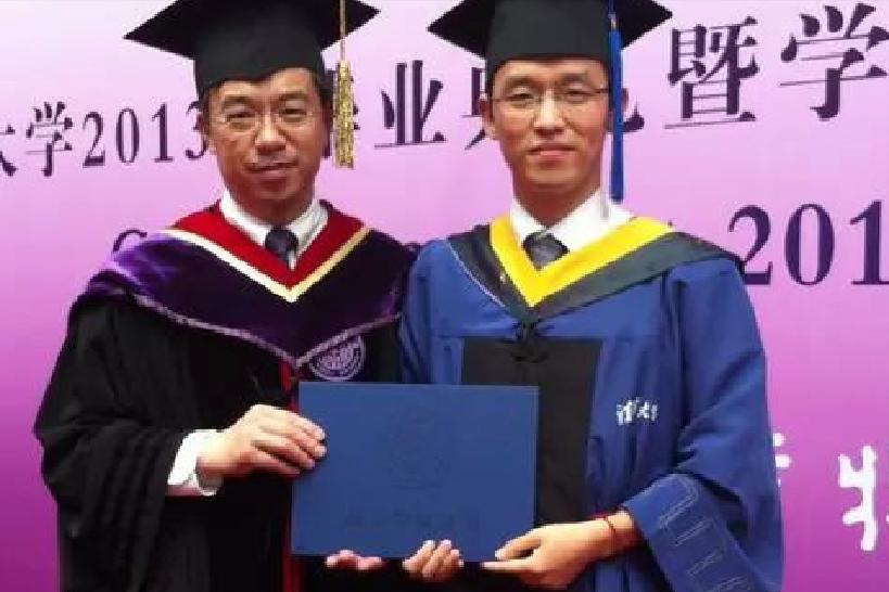 “最励志糖友”李鑫，智商倒数却成中考状元，拼命复读考上清华