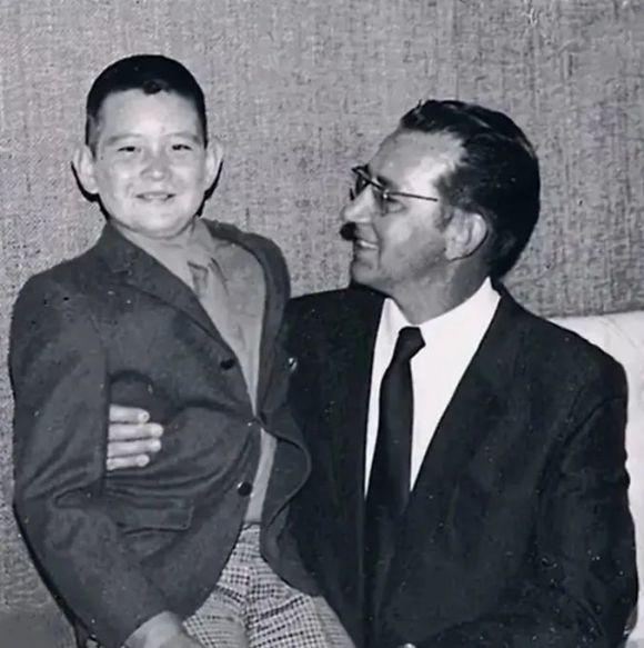 费翔感慨人生,费翔的人生经历