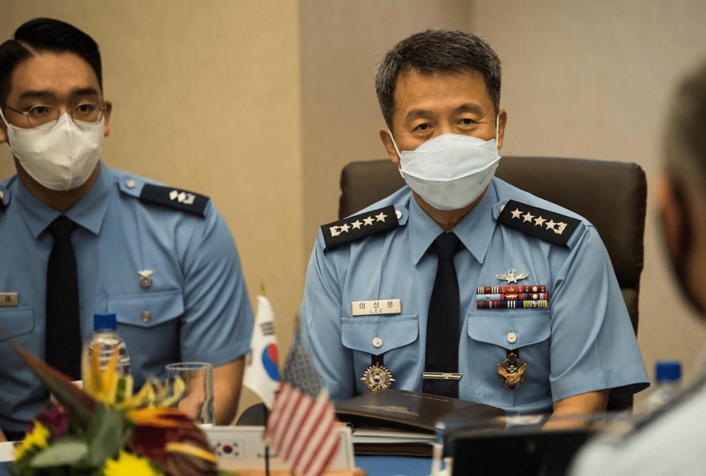 中国的坦克与韩国的坦克对比,中国最强主战坦克对比俄罗斯坦克