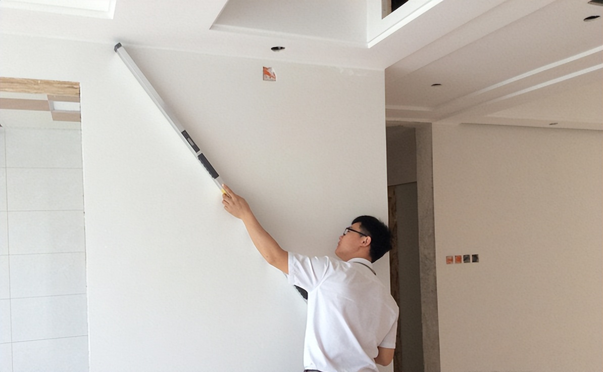 刷完乳胶漆几天就开裂了什么原因,刷乳胶漆第二天就开裂怎么办