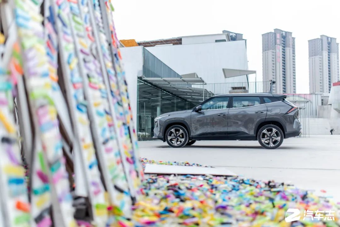 博越cool8155车机芯片是什么水平,博越cool8155芯片多大内存