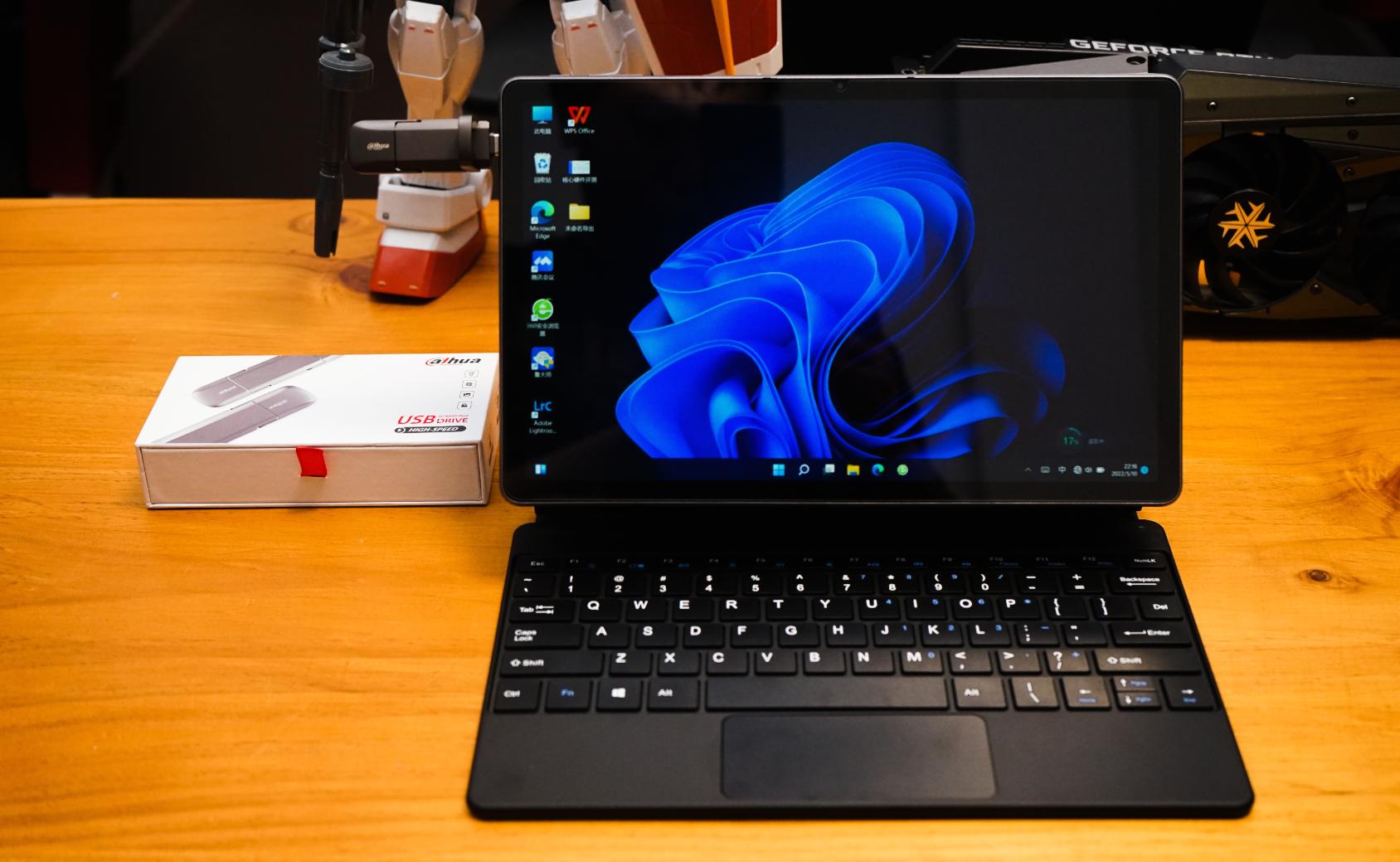 为什么大华809拷贝速度30多兆,大华s809支持win7吗