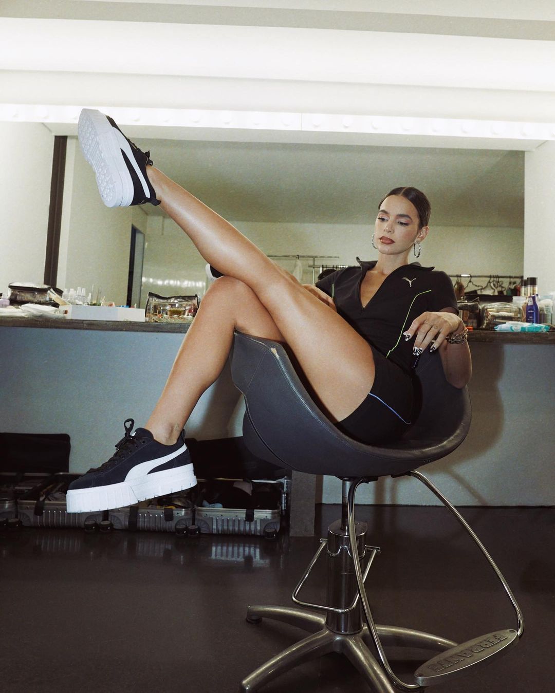 巴西球星内马尔的感情史,内马尔绯闻女友