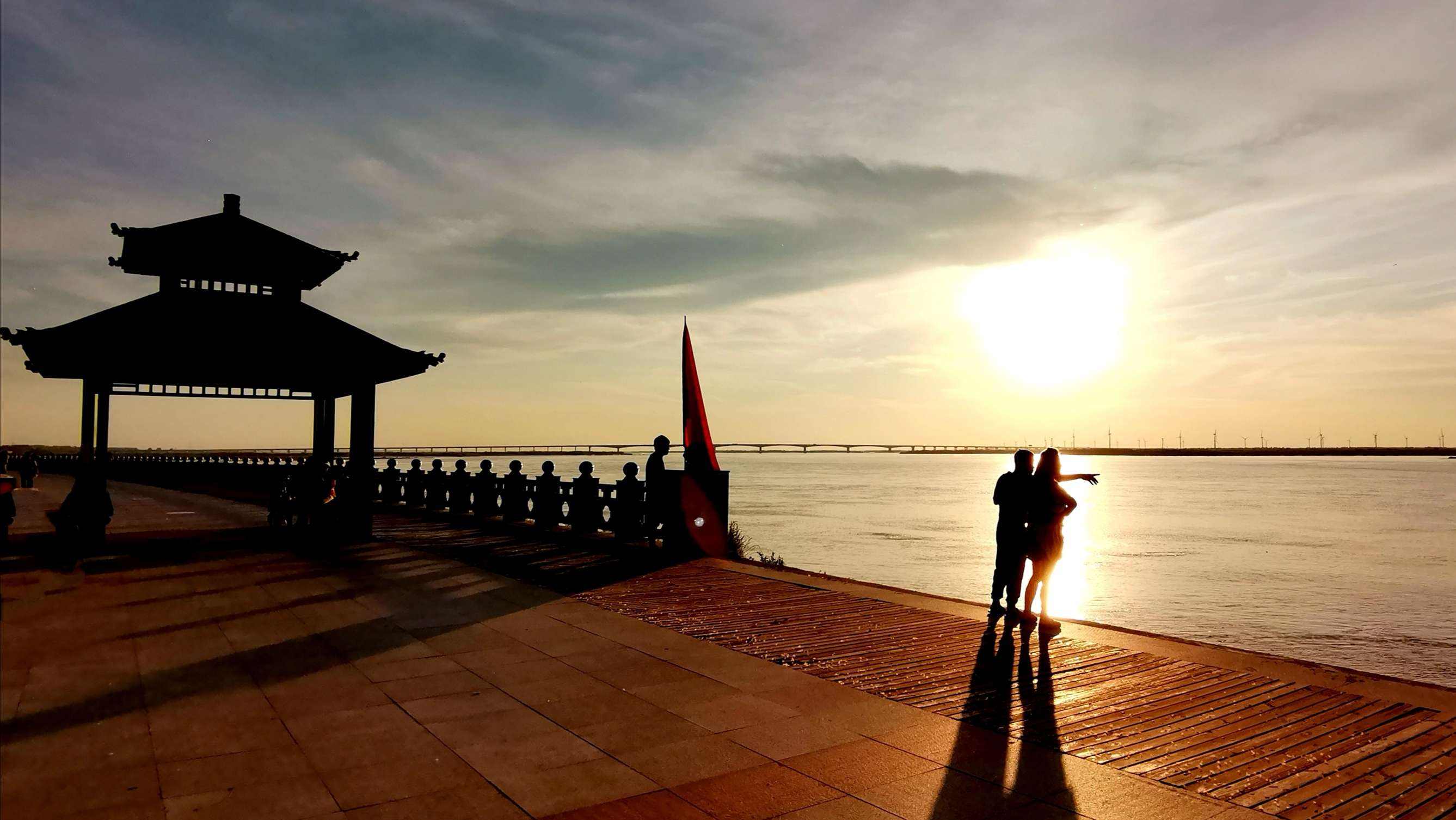 张宇曲终人散经典老歌,歌曲张宇曲终人散原唱现场版