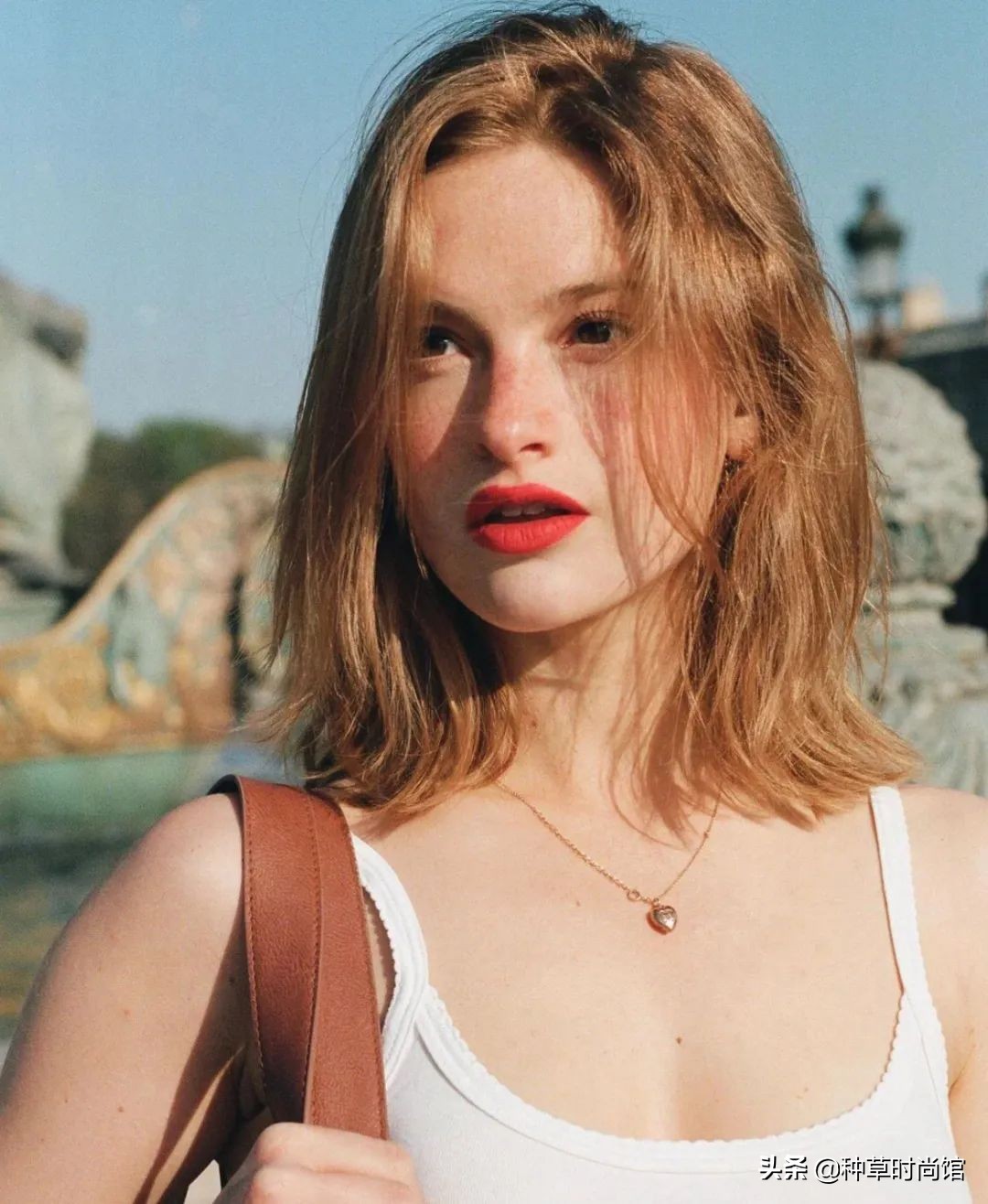 大方脸高颧骨女生适合的短发,短宽脸高颧骨女生适合的短发