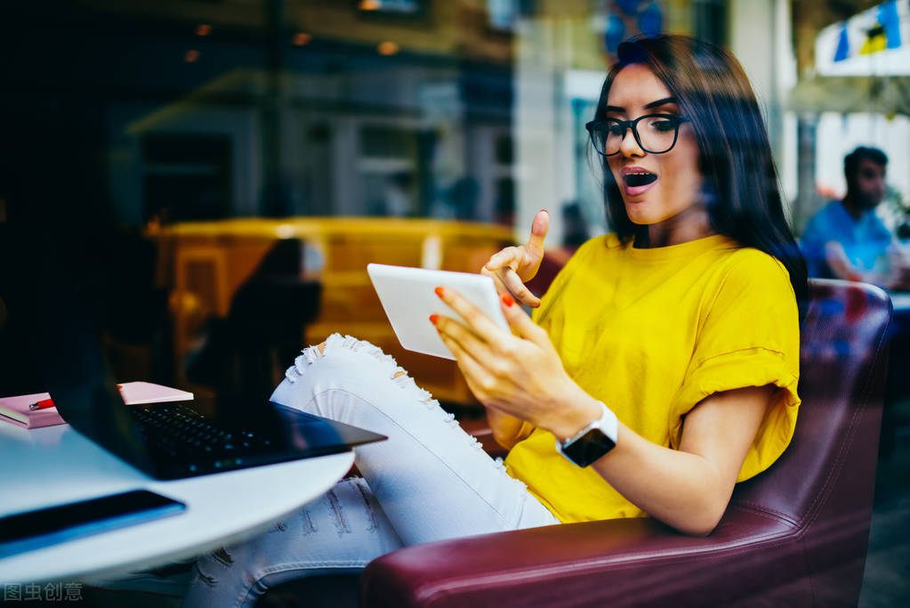 如何靠自媒体赚钱,如何通过自媒体运营赚到一百万