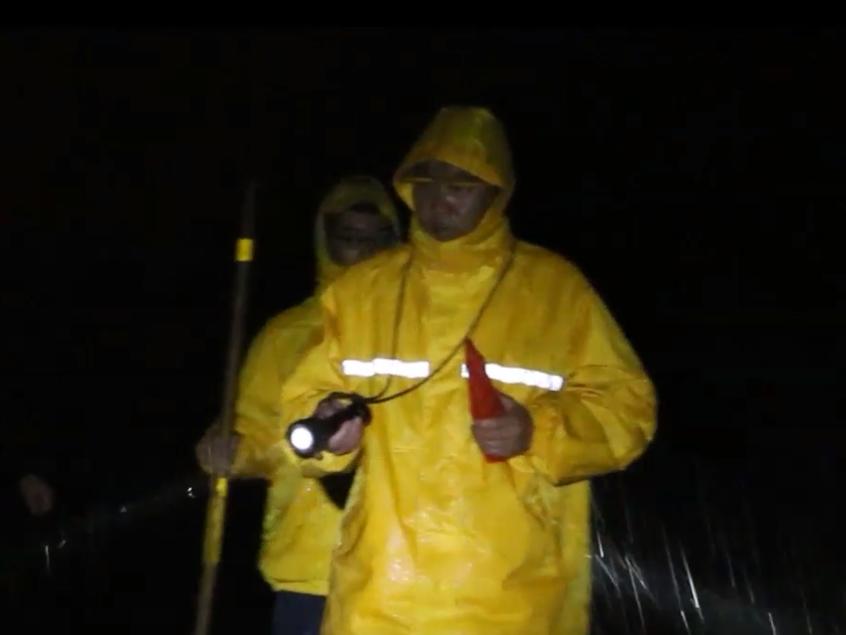 不怕风雨的雨衣,迎接风雨有底气才无所畏惧