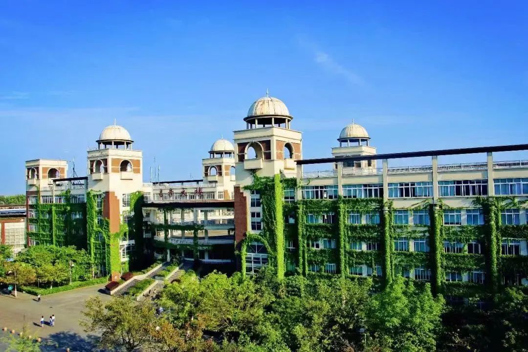 在成都读大学好就业吗,在成都读研究生是什么体验