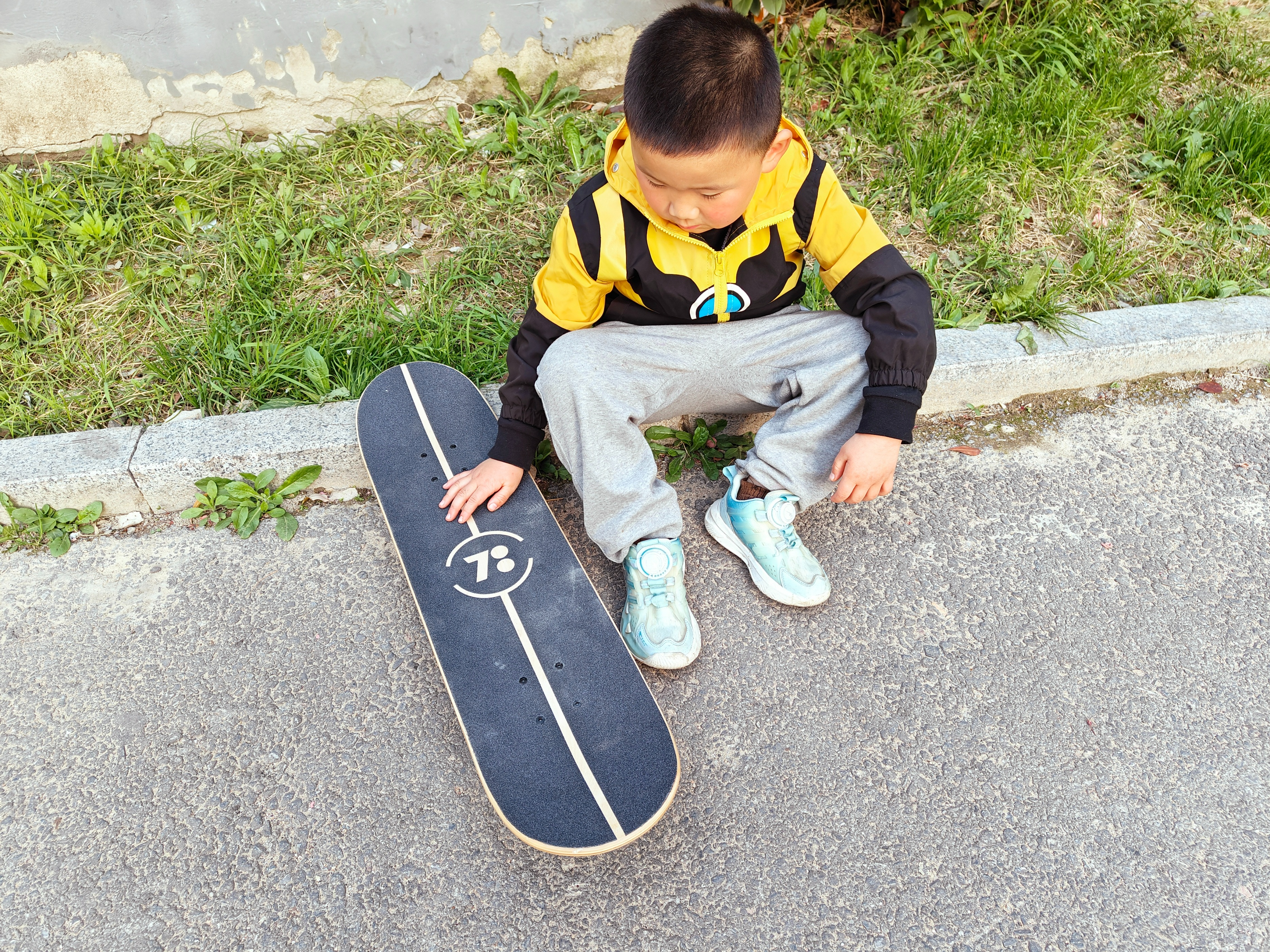 700元买滑板,电动滑板推荐700元