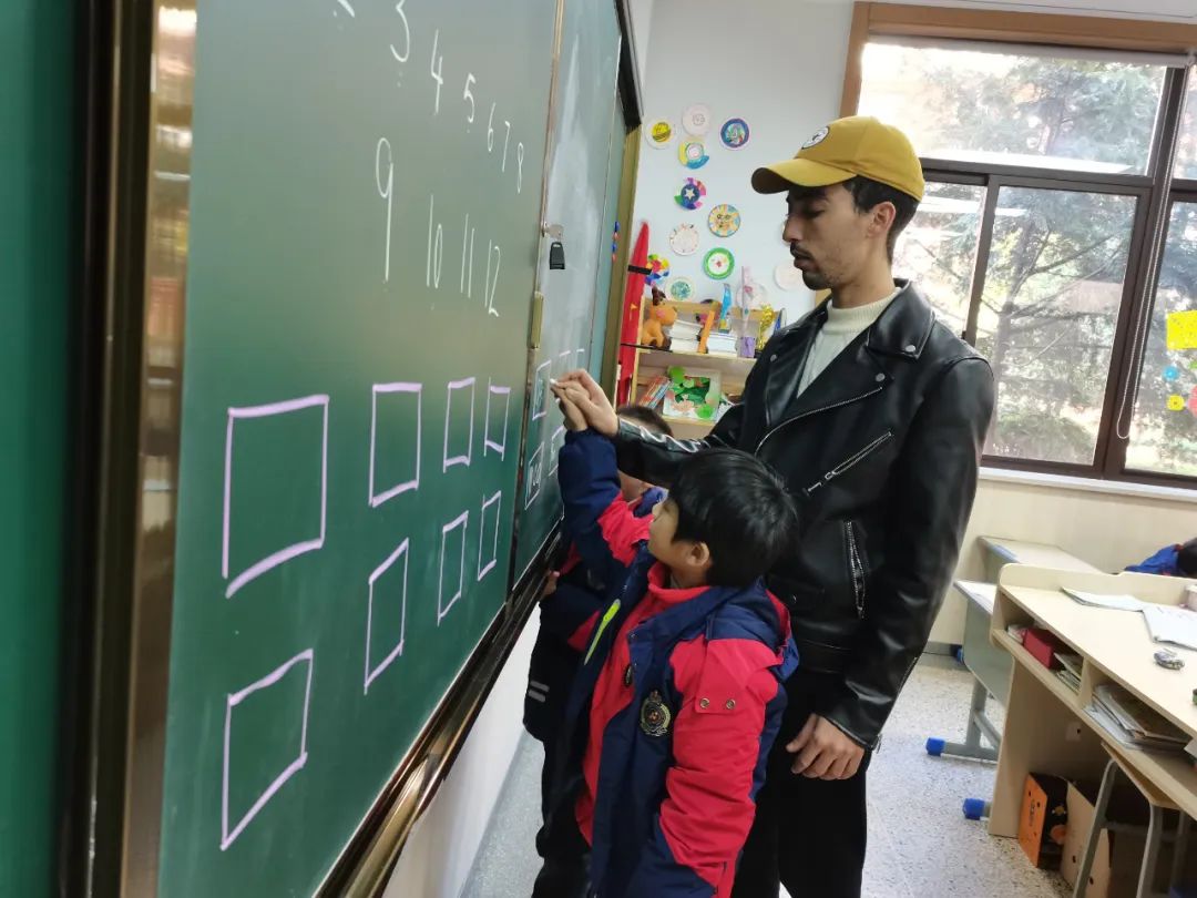 我的孩子在海亮|爱是一道阳光