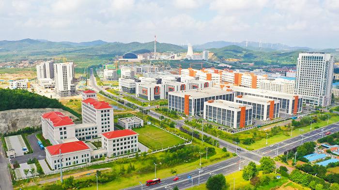 非凡十年看海淀,非凡十年看鹤城