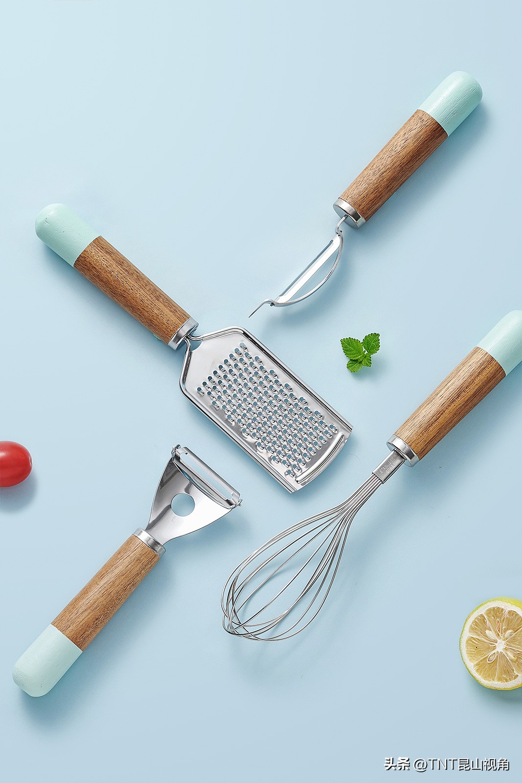 厨房设备原材料有哪些,厨房需要买哪些必备用品电器