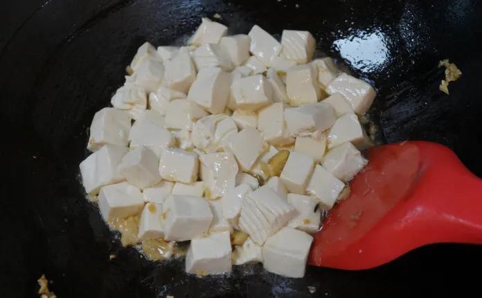 老年人别太节俭多补充这几种食物,建议中老年别太节俭多吃这五种菜