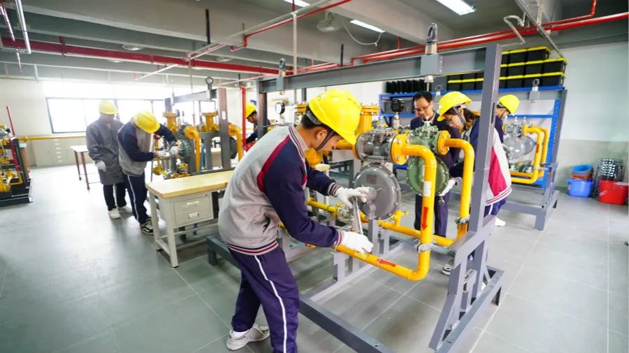 广州市有几家技校中专,广州十大公办中专技校排名