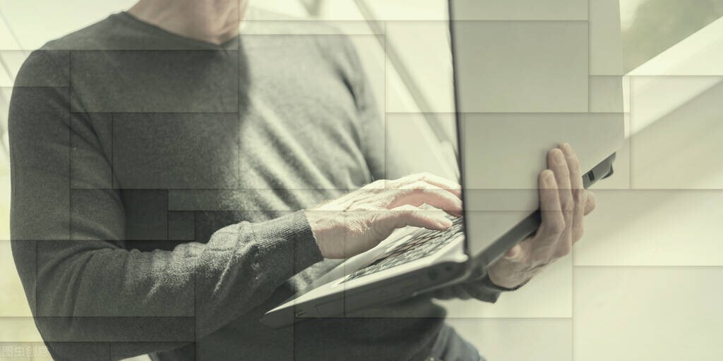 电脑公司和电商平台的故事，一个放弃了理想，一个没有底线