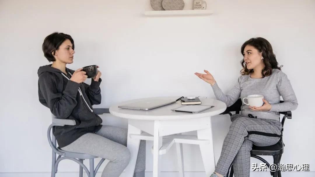 他伤害了我我还要接受他吗,他伤害了我让我无法释怀