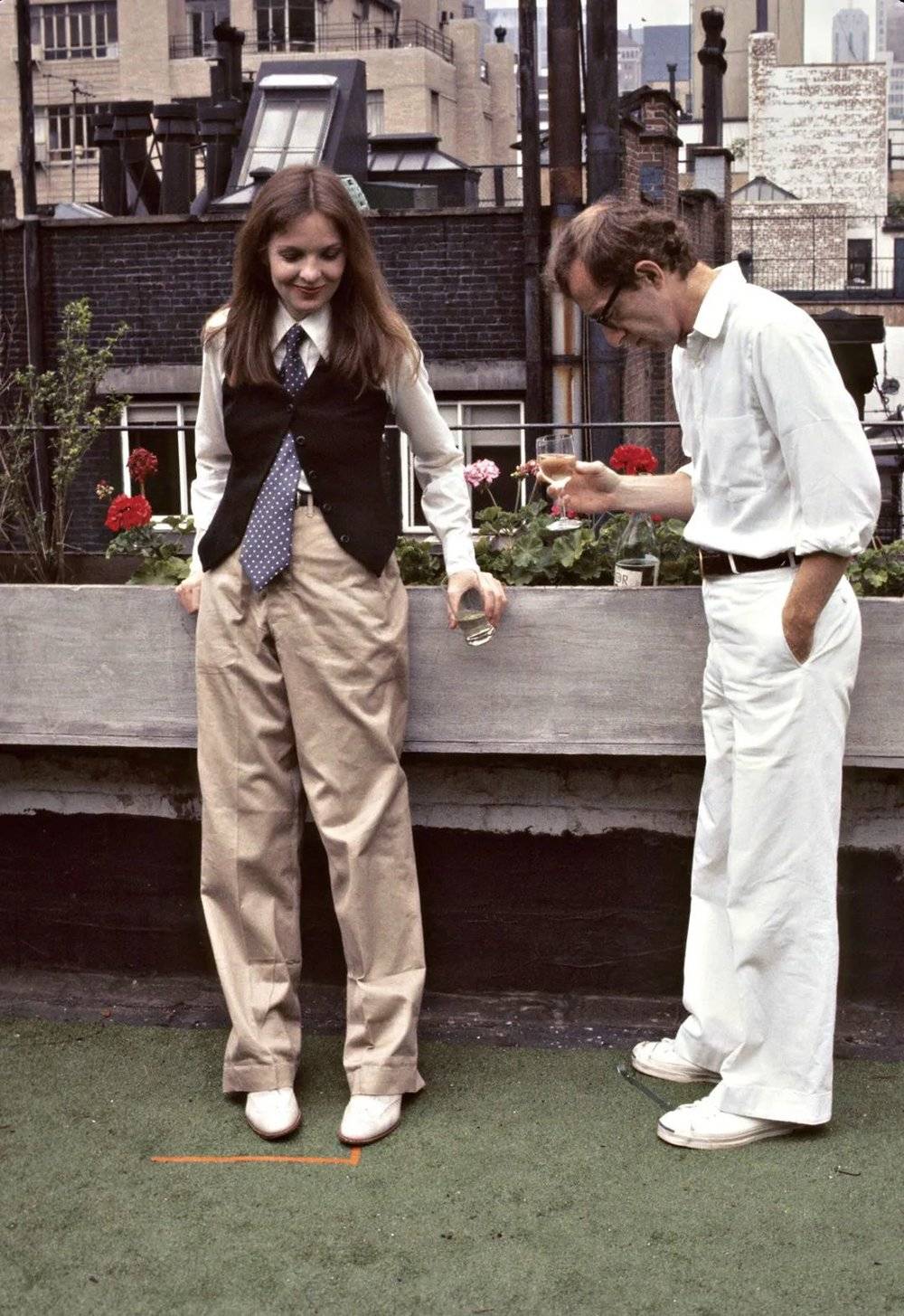 知识分子风穿搭艺术感,简约知识分子穿搭