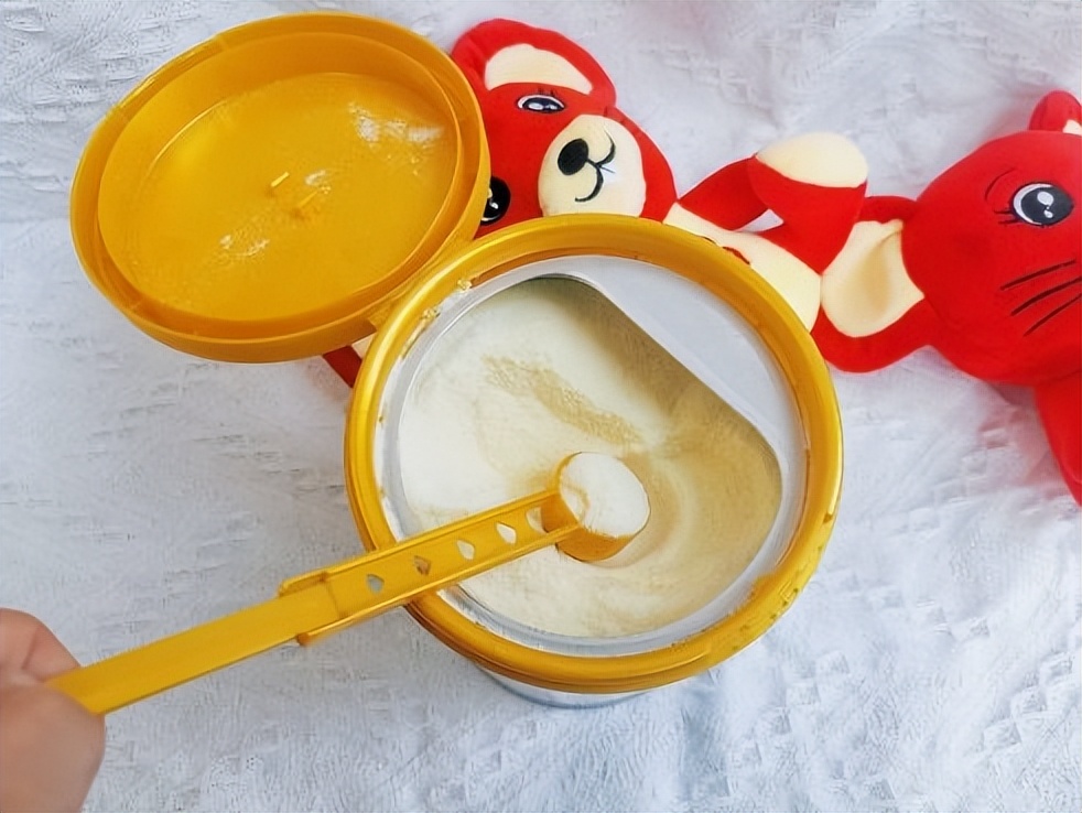 奶粉排行榜十强推荐金领冠珍护,奶粉排行榜前十位选金领冠品质好