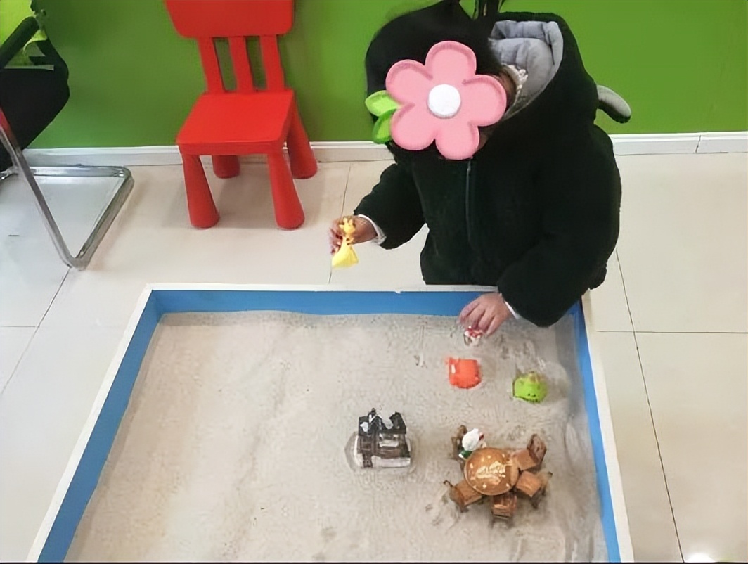 什么是沙盘治疗心理疾病,沙盘游戏治疗是什么意思