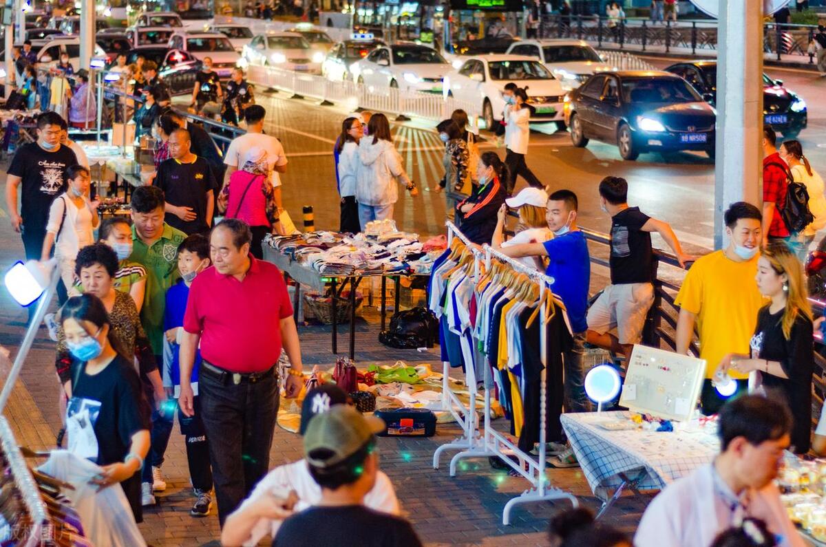 地摊经济的机遇与挑战,地摊经济的战略和思路