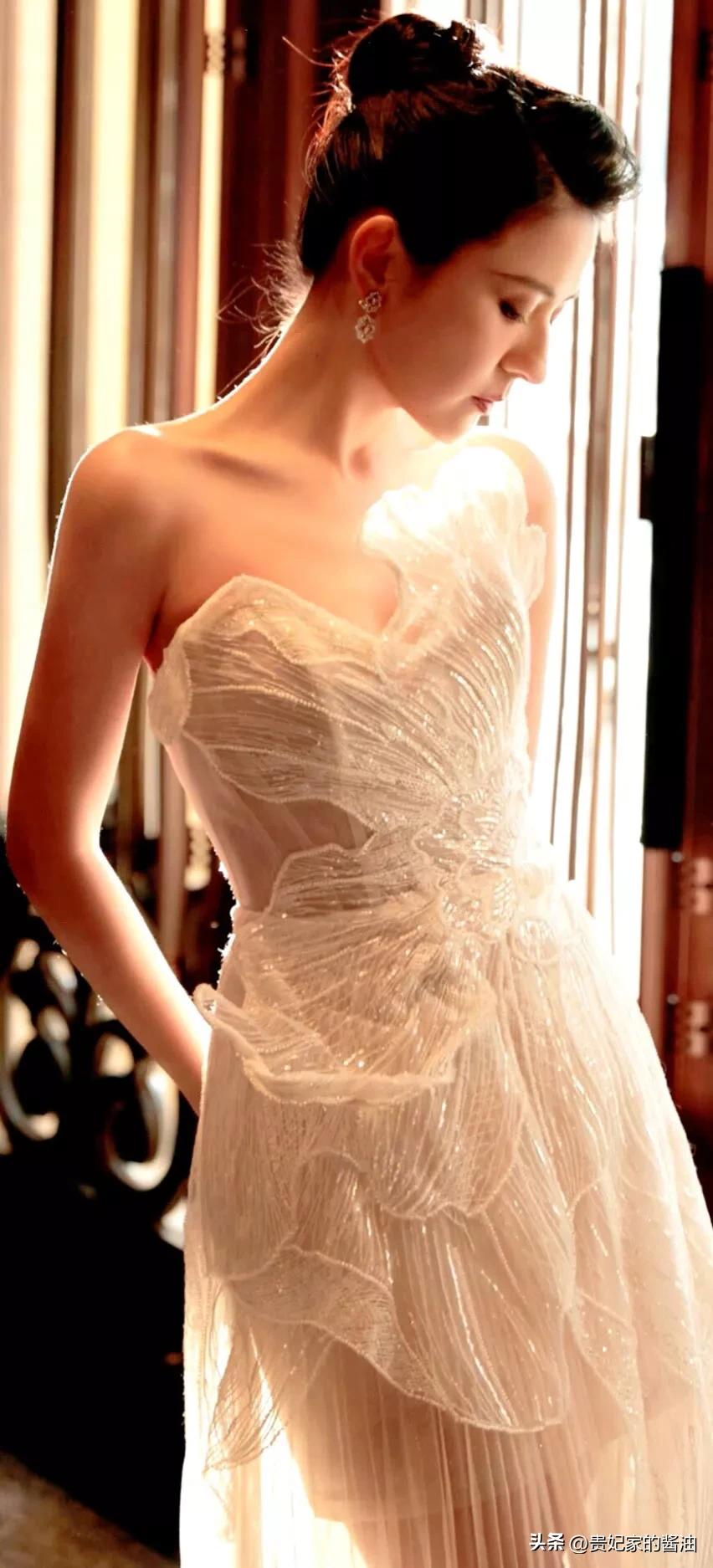 热依扎，1986年7月15日出生——第二部